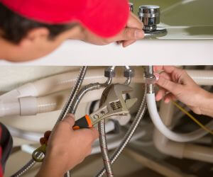 About Emergency plumbing pros Maryneal, TX